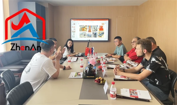 Customer Visit12